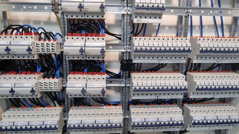 Netzwerk & technische Infrastruktur