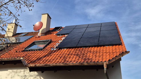 Photovoltaik-Module auf dem Dach